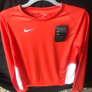 Womens Nike long sleeve Dry fit Tee.